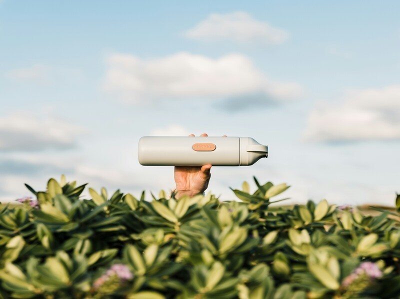 Investigador desarrolla técnicas de reciclaje de residuos alimentarios para la síntesis de envases biodegradables a partir de biomateriales Investigador desarrolla técnicas de reciclaje de residuos alimentarios para la síntesis de envases biodegradables a partir de biomateriales